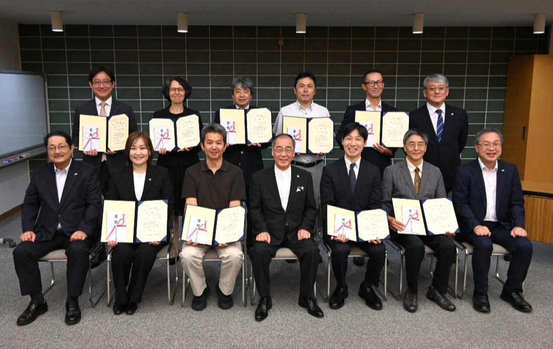 東海国立大学機構教育グッドプラクティス機構長特別表彰受賞者